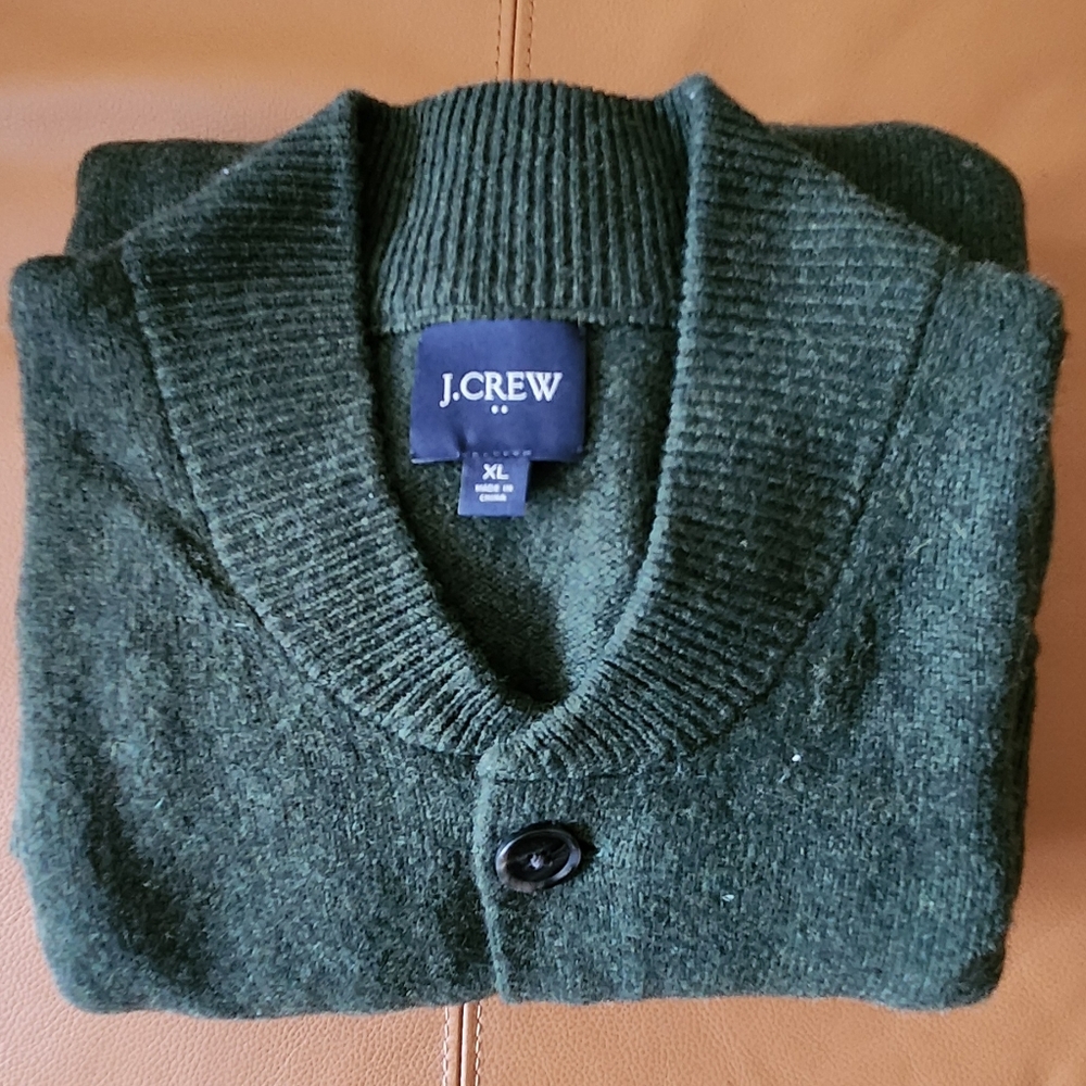 J Crew Factory men button light sweater size XL green